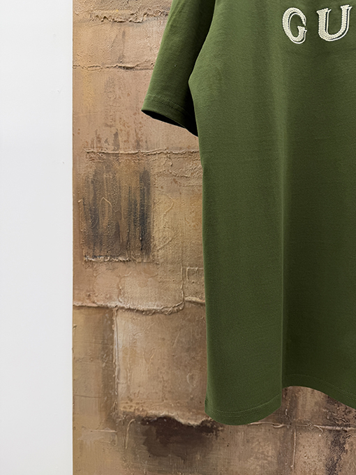 グッチ Gucci 刺繍半袖Tシャツ