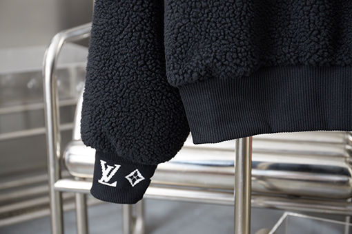 ルイヴィトンスーパーコピー レザーラベルカフジャカードフリースコットンジャケット