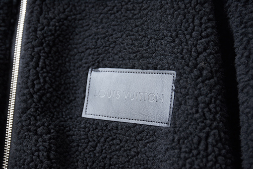 ルイヴィトンスーパーコピー レザーラベルカフジャカードフリースコットンジャケット