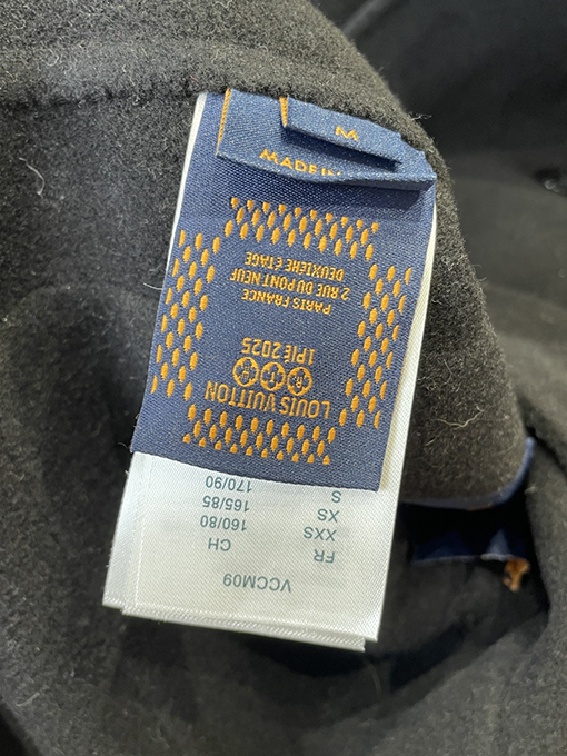 ルイヴィトン 襟なしダブルブレストウールコート