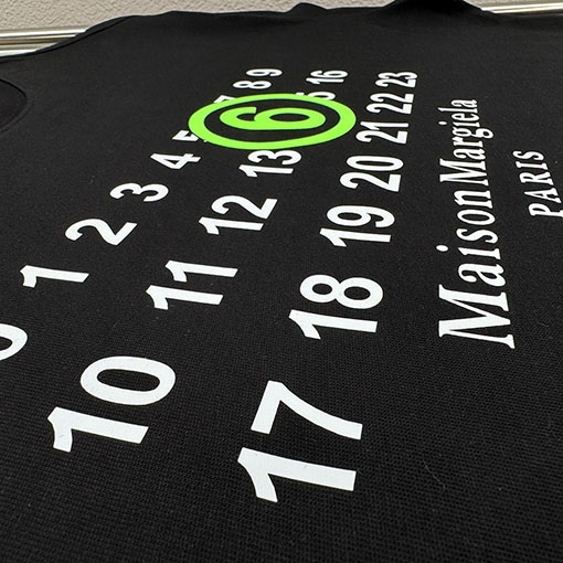 マルタンマルジェラ Maison Margiela MM6 ロゴフォームプリントの長袖ベースレイヤーシャツ