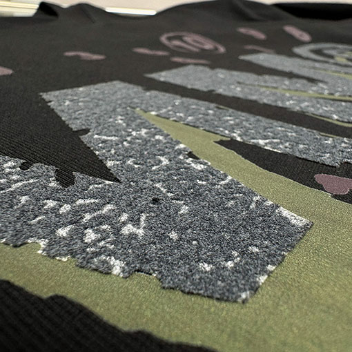 マルタンマルジェラ Maison Margiela MM6 新モデルロゴフォームプリントの長袖ベースレイヤーシャツ