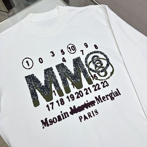 マルタンマルジェラ Maison Margiela MM6 新モデルロゴフォームプリントの長袖ベースレイヤーシャツ