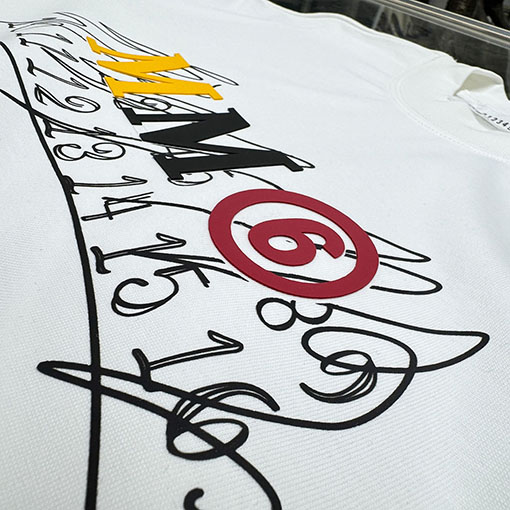 マルタンマルジェラ Maison Margiela MM6 文字ロゴり厚糊ダイレクトスプレー長袖シャツ