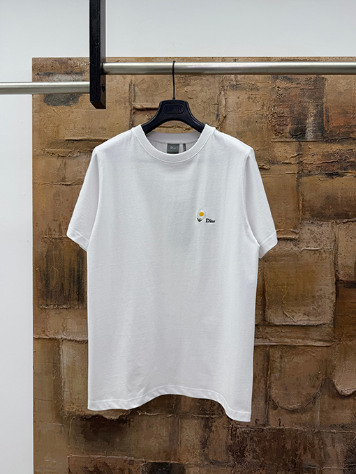ディオールスーパーコピー DIOR デイジー刺繍半袖Tシャツ
