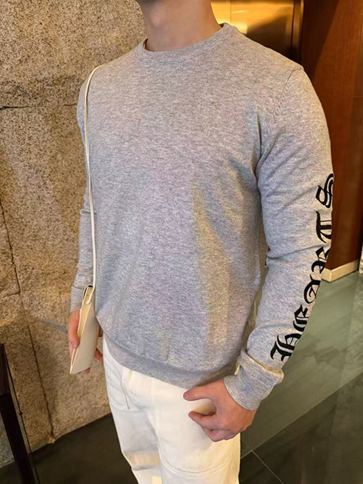 クロムハーツ スクロール柄刺繍クルーネックウールニットセーター