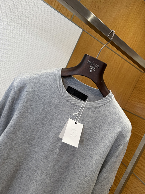 クロムハーツ スクロール柄刺繍クルーネックウールニットセーター