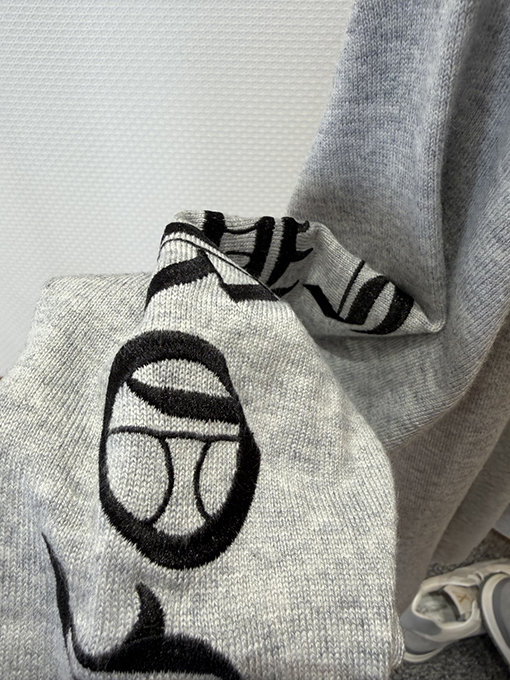 クロムハーツ スクロール柄刺繍クルーネックウールニットセーター