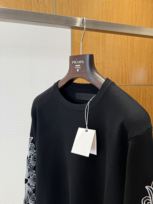 クロムハーツ スクロール柄刺繍クルーネックウールニットセーター