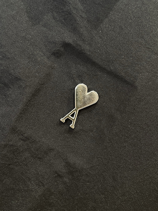 アミ メタルロゴラペルジャケット