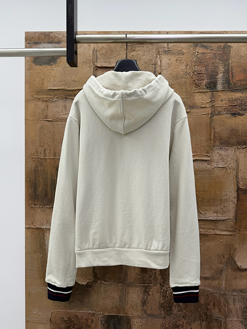 プラダ レトロなプレッピースタイルのジップアップスウェットシャツジャケット