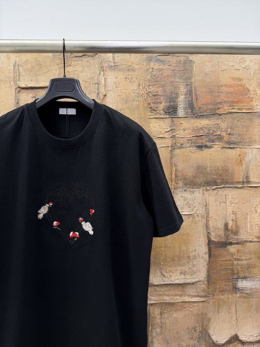 ディオール ローズ刺繍半袖Tシャツ