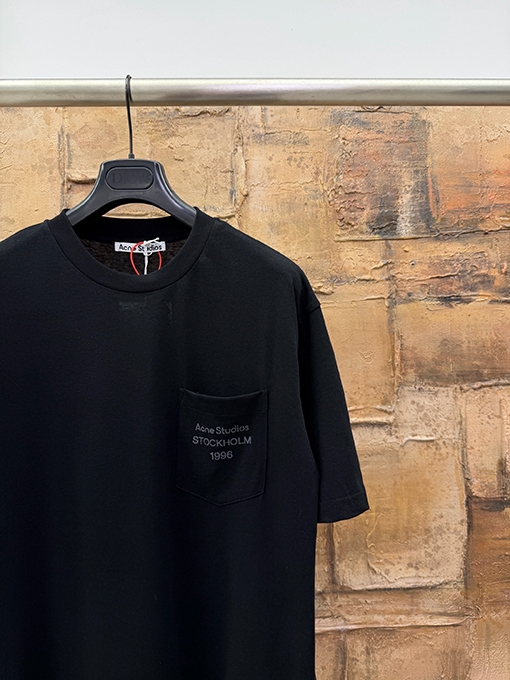 アクネストゥディオズ Acne Studios ポケットレタープリント半袖Tシャツ
