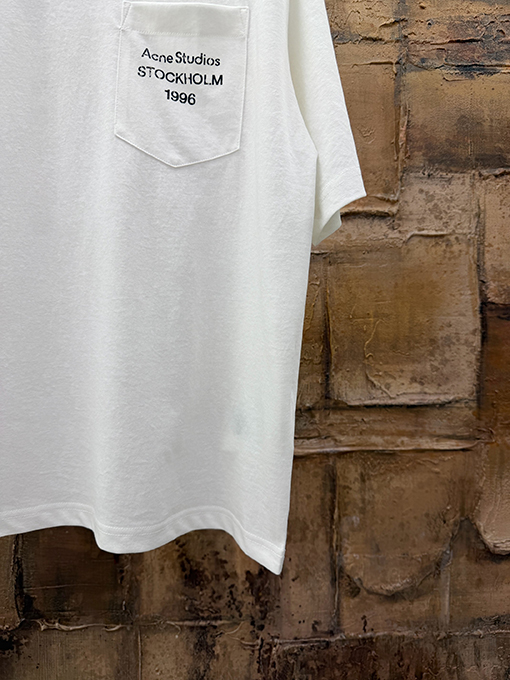 アクネストゥディオズ Acne Studios ポケットレタープリント半袖Tシャツ