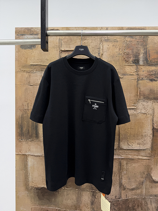 フェンディ FENDI ジッパー付きポケット半袖Tシャツ