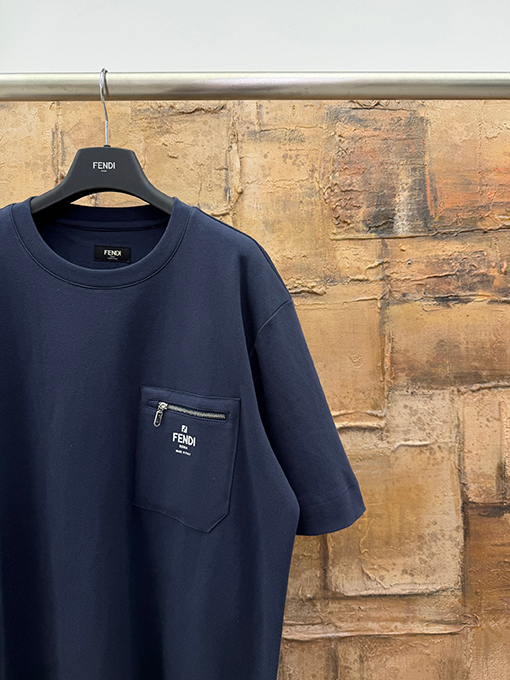 フェンディ FENDI ジッパー付きポケット半袖Tシャツ