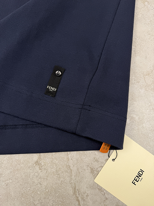 フェンディ FENDI ジッパー付きポケット半袖Tシャツ