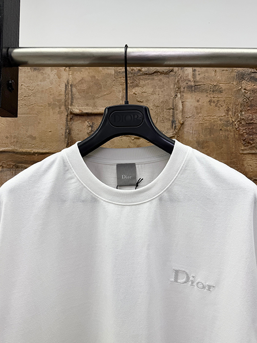 ディオール DIOR 刺繍ロゴ半袖Tシャツ