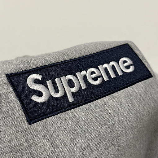 シュプリーム Supreme BOX LOGO HOODED SWEATSHIRT 刺繍ロゴパーカー