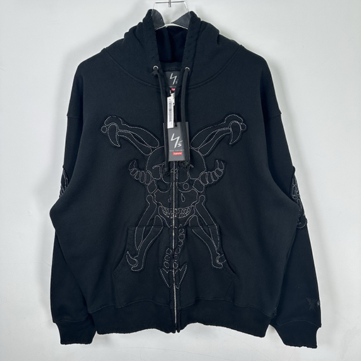 シュプリーム Supreme X Y'S BY YOHJI YAMAMOTO デビルプリントのジップアップパーカー