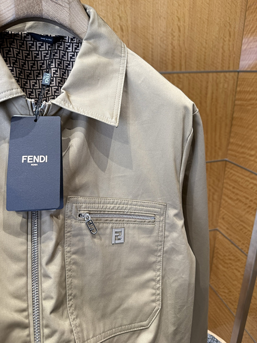 フェンディ ダブルFメタルアップリケワークウェアカラージャケット