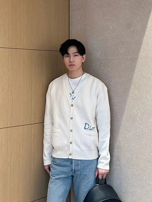 ディオール Friends 刺繍りコットン混紡ボタンダウンカーディガン