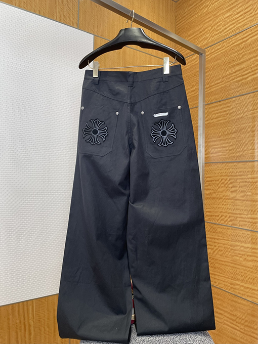 クロムハーツ スターリングシルバーのクロスステッチ刺繍りワイドレッグカーゴパンツ