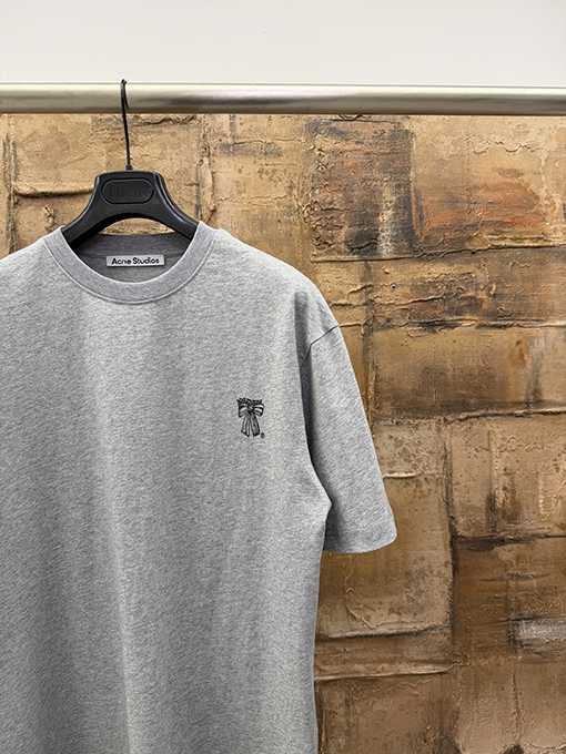 アクネストゥディオズスーパーコピー Acne Studios バタフライプリント半袖Tシャツ