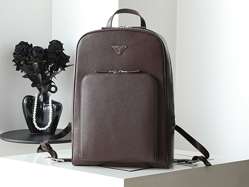 プラダ Saffiano 新しいバックパック