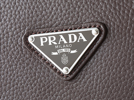 プラダ Saffiano 新しいバックパック