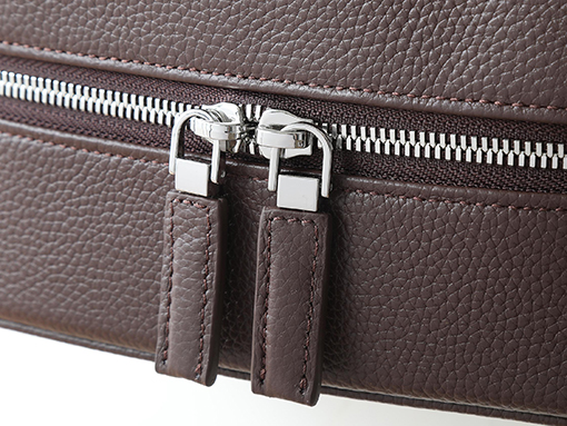 プラダ Saffiano 新しいバックパック