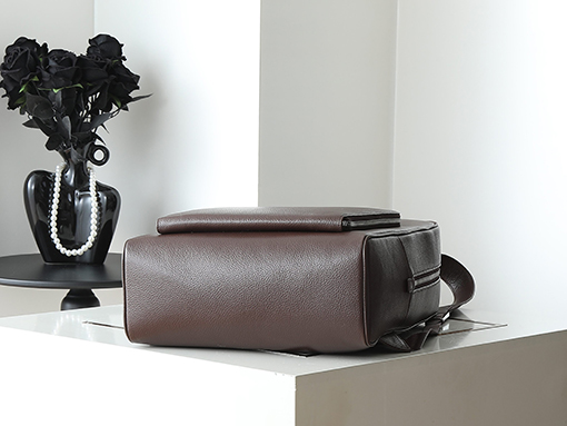 プラダ Saffiano 新しいバックパック