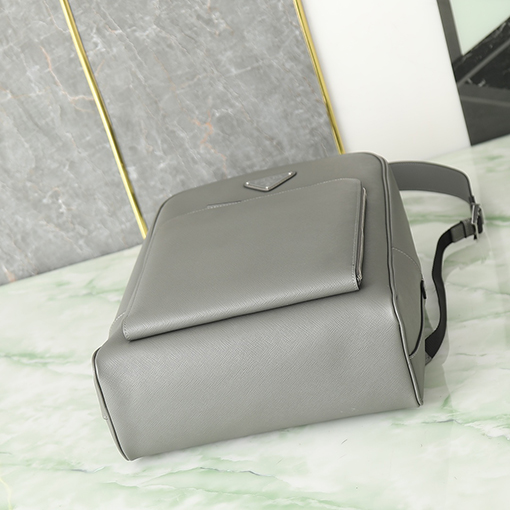 プラダ Saffiano 新しいクラシックバックパック