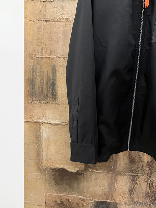 ロエベスーパーコピー レザーパッチポケットジャケット