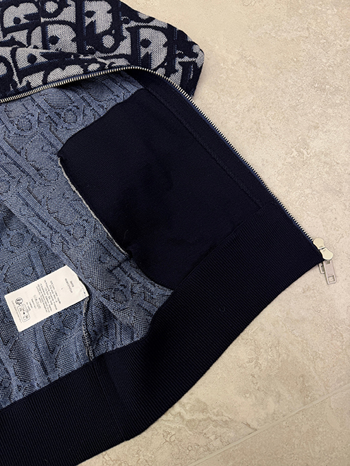 ディオール モノグラムのジップアップニットカーディガン