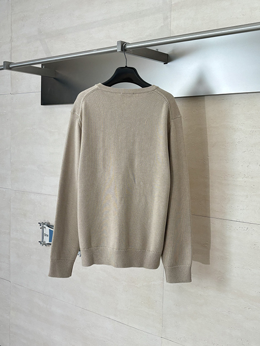 ディオールコピー ヘンリーカラーの3つボタンウール混ニットクルーネックセーター