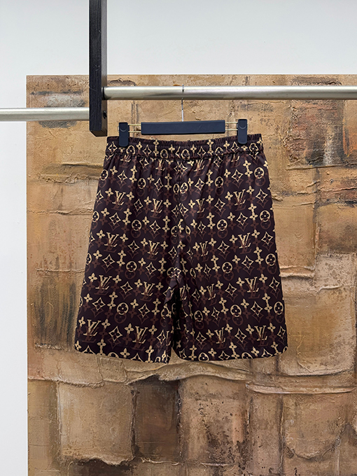 ルイヴィトン クラシックな花柄ショートパンツ