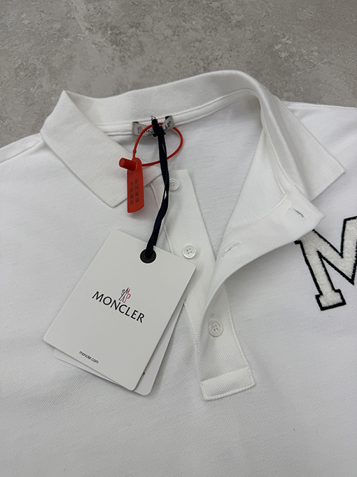 モンクレール 刺繍ロゴ半袖ポロシャツ