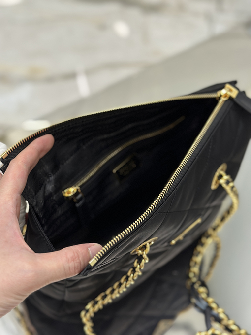 プラダ Vintage レディースパラシュートナイロン 中古チェーンキルティングホーボーバッグ