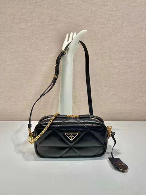 プラダスーパーコピー 新しいレディースキルティングカメラバッグ