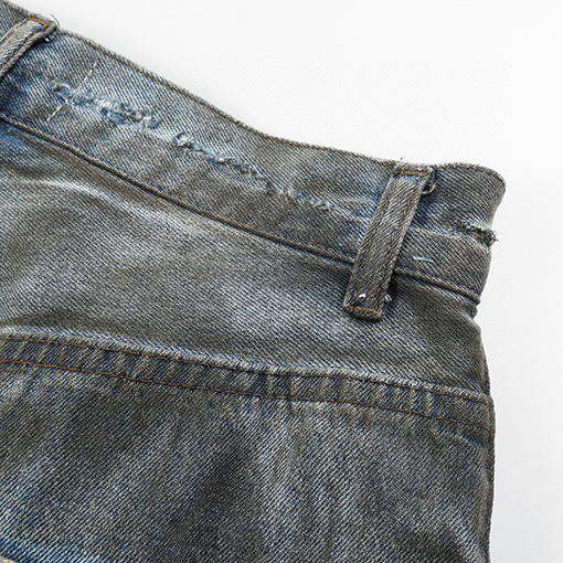 バレンシアガ Balenciaga baggy クラシックブルーのダメージオイルめ泥染め破れのジーンズ