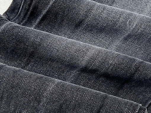 バレンシアガ Balenciaga Flared ブラックとグレーのウォッシュをしたダメージのフレアストレートレッグジーンズ