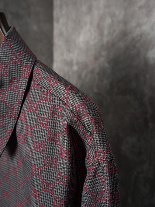 グッチ バーガンディGGオールオーバージャカードカラージップアップジャケット