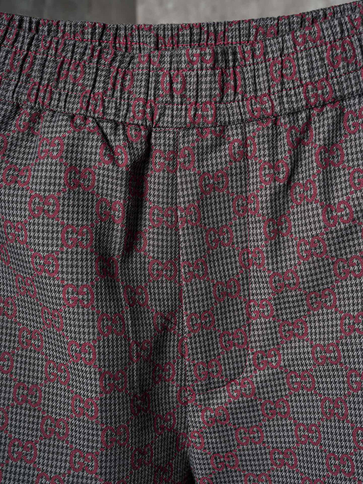 グッチ バーガンディGGオールオーバージャカードカジュアルトラウザーズ