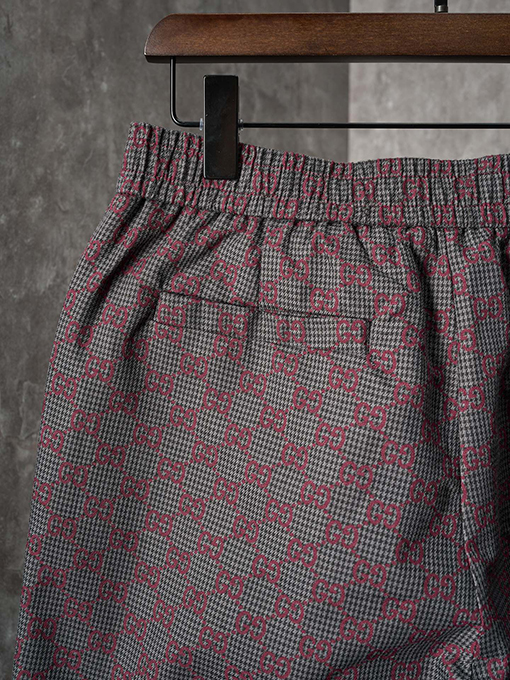 グッチ バーガンディGGオールオーバージャカードカジュアルトラウザーズ