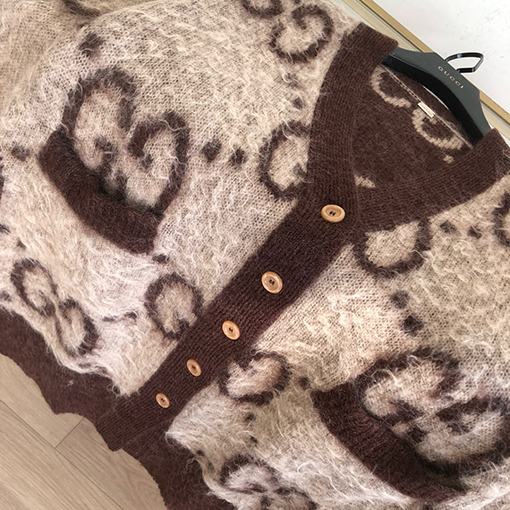 グッチ リバーシブルGGロングモヘアカーディガン