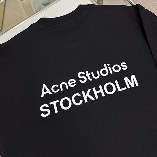 アクネストゥディオズ Acne Studios デジタルレーザーマーキング文字ロゴ長袖シャツ