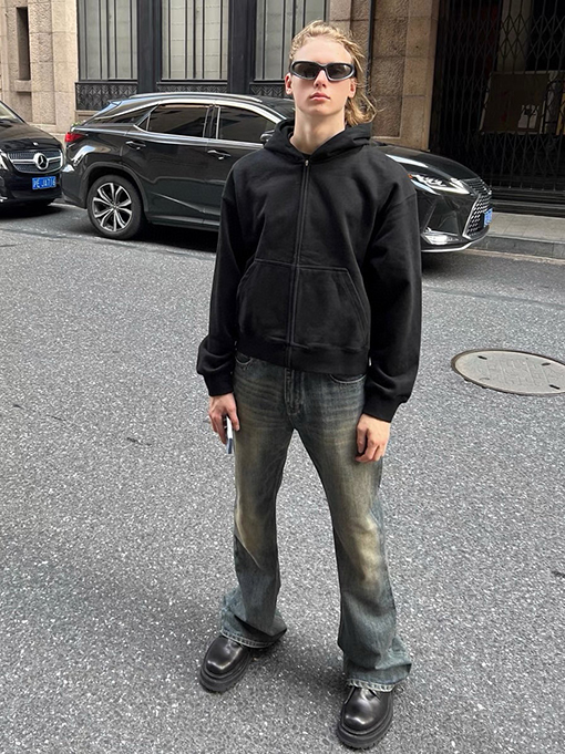 バレンシアガコピー Balenciaga Bootcut ベーシックなブラックのフレアストレートレッグジーンズ