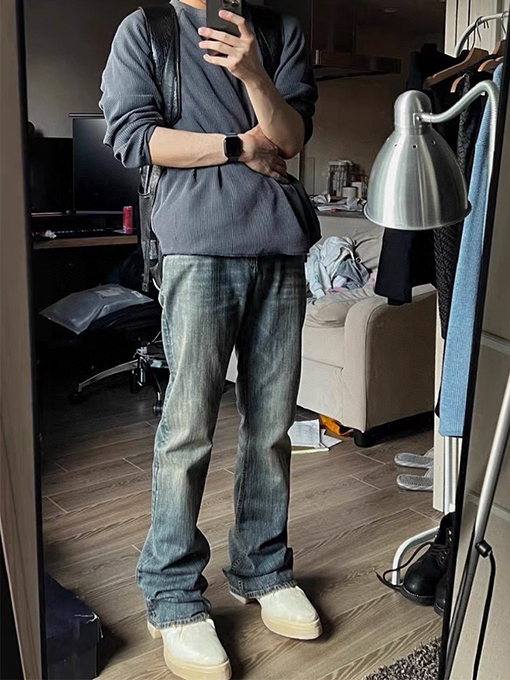 バレンシアガコピー Balenciaga Bootcut ベーシックなブラックのフレアストレートレッグジーンズ