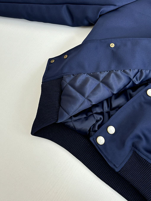 ルイヴィトンスーパーコピー 刺繍入り中綿ジャケットベースボールジャケット